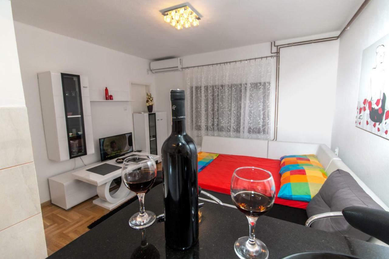 Apartman Draz Trebinje Buitenkant foto