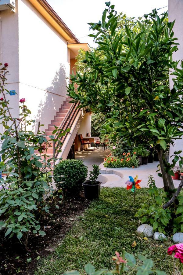 Apartman Draz Trebinje Buitenkant foto